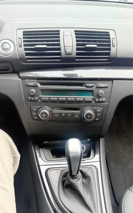 2013 BMW E81/E82/E88 1 Series - Image 9 of 10