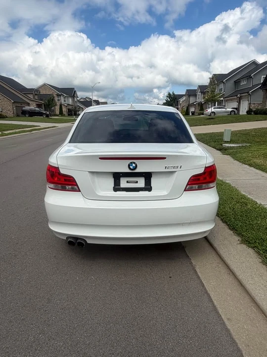 2013 BMW E81/E82/E88 1 Series - Image 3 of 10