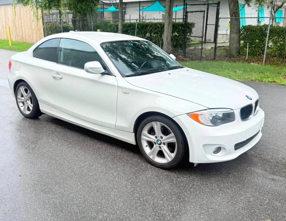 2013 BMW E81/E82/E88 1 Series - Image 2 of 10