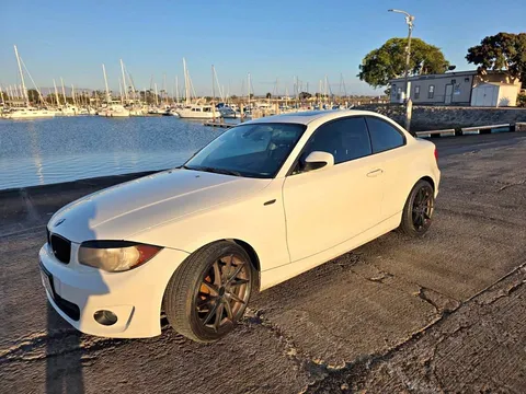 2013 BMW 1 Series 128i Coupe 2D