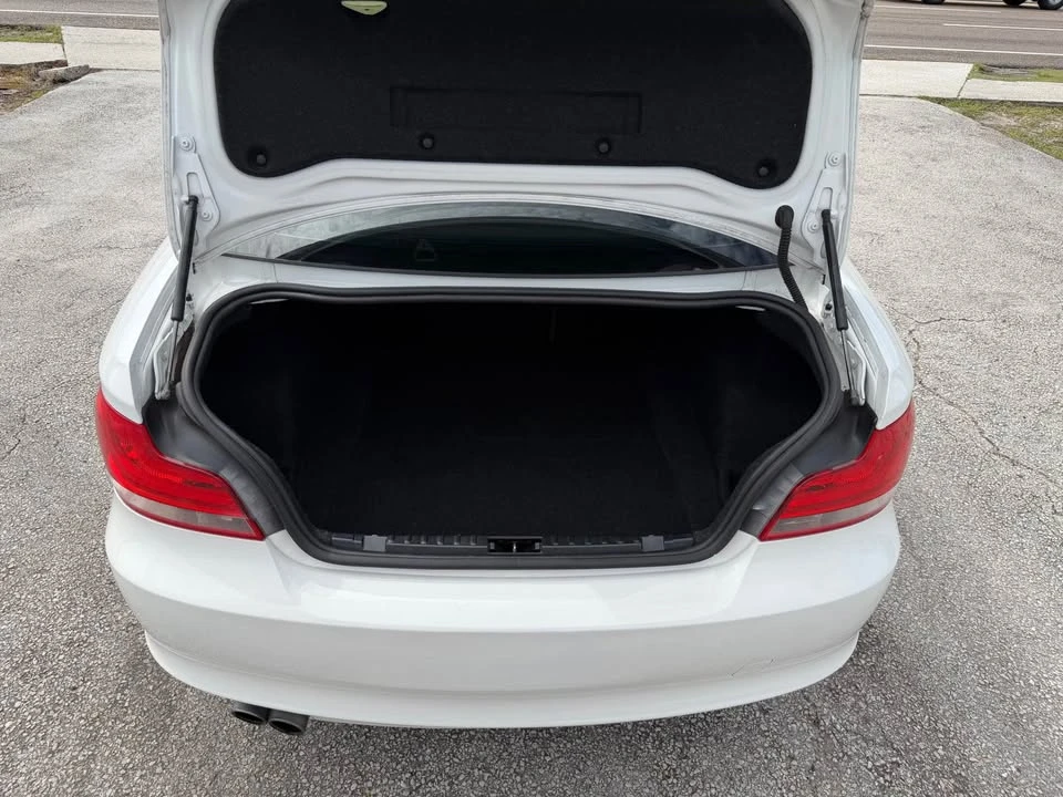 2013 BMW E81/E82/E88 1 Series - Image 9 of 20