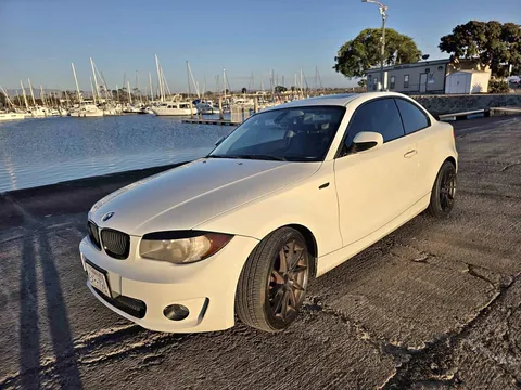 2013 BMW 1 Series 128i Coupe 2D