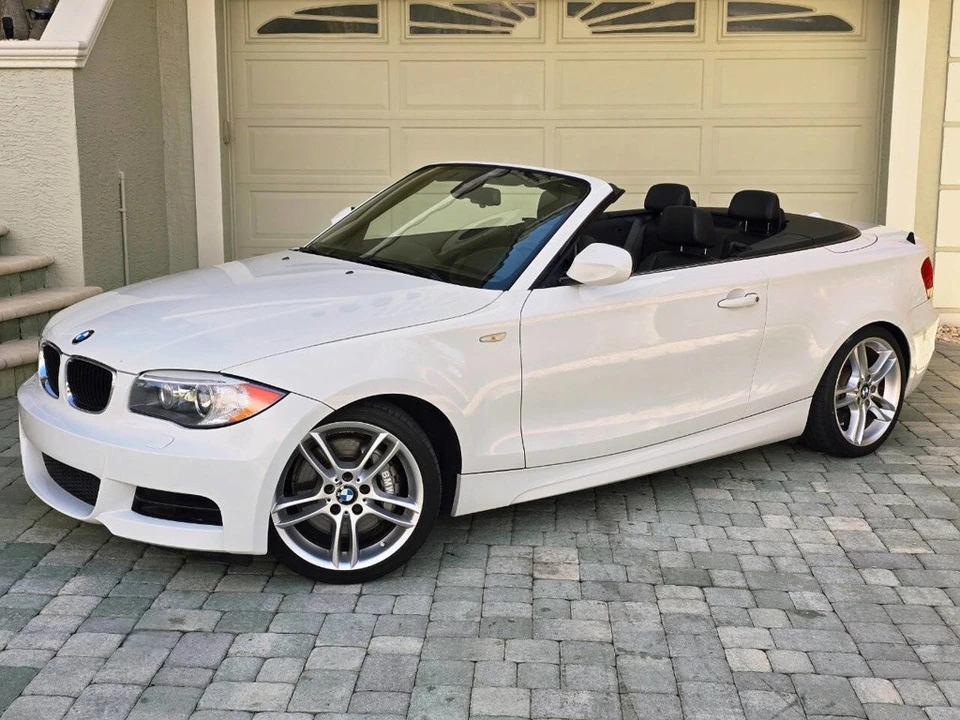 2013 BMW E82 135i & 135is - Image 14 of 21