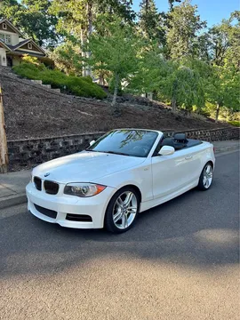 2013 BMW 1 Series 135i Convertible 2D