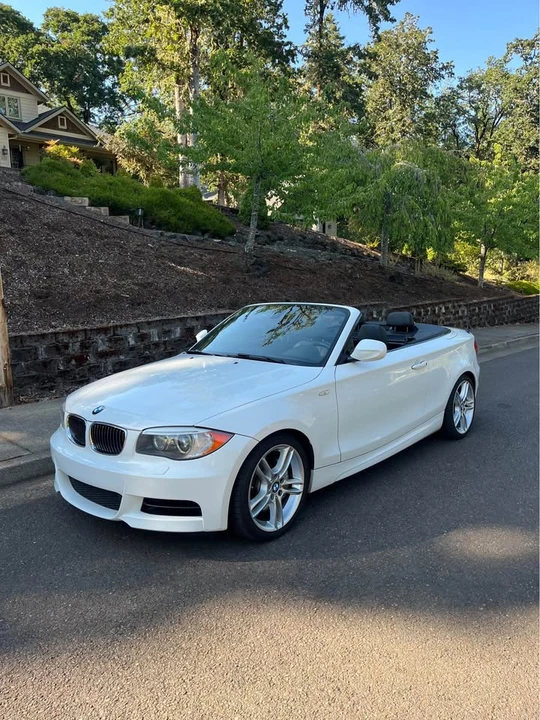 2013 BMW E82 135i & 135is - Image 10 of 10