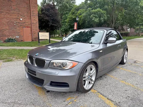 2013 BMW 1 Series 135i Convertible 2D