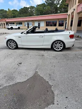 2013 BMW 1 Series 135i Convertible 2D