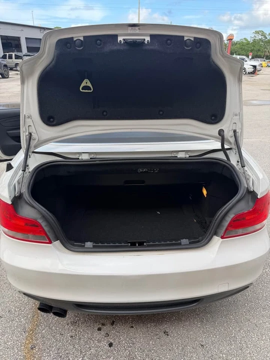 2013 BMW E82 135i & 135is - Image 14 of 14