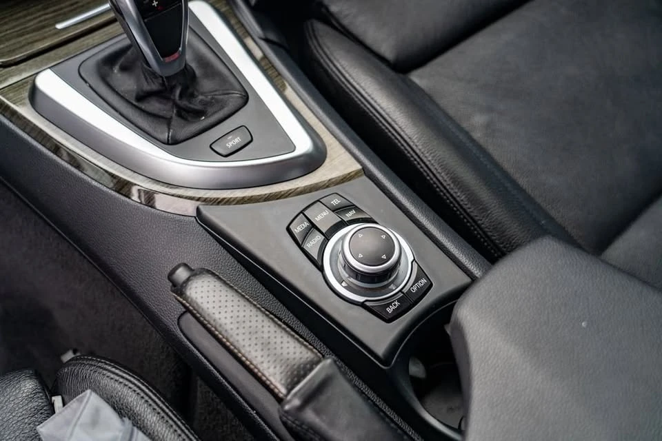 2013 BMW E82 135i & 135is - Image 19 of 20