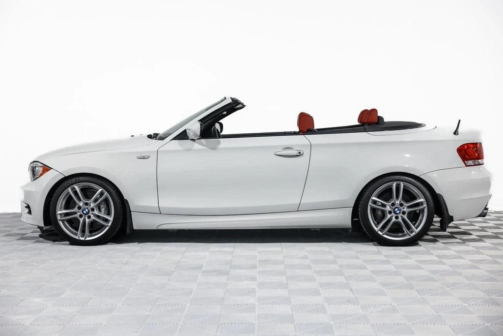 2013 BMW E82 135i & 135is - Image 17 of 21
