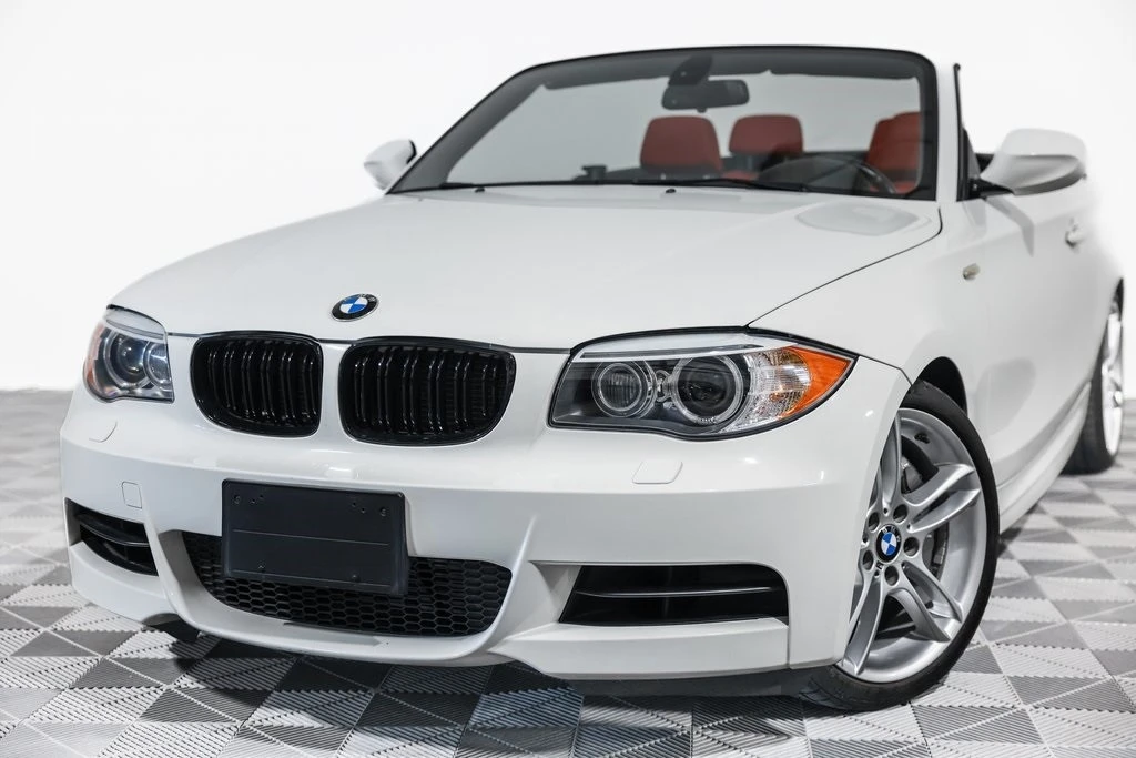 2013 BMW E82 135i & 135is - Image 13 of 21