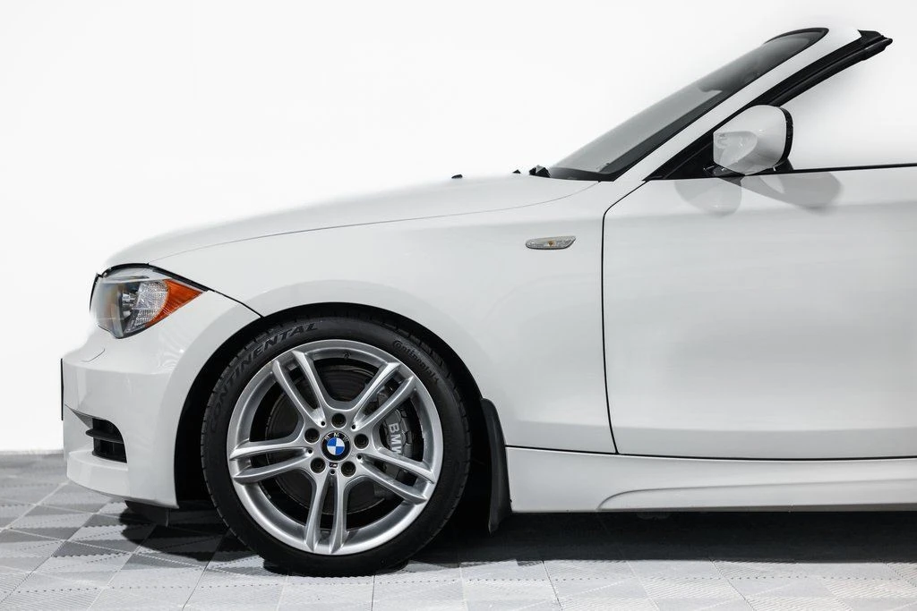 2013 BMW E82 135i & 135is - Image 18 of 21