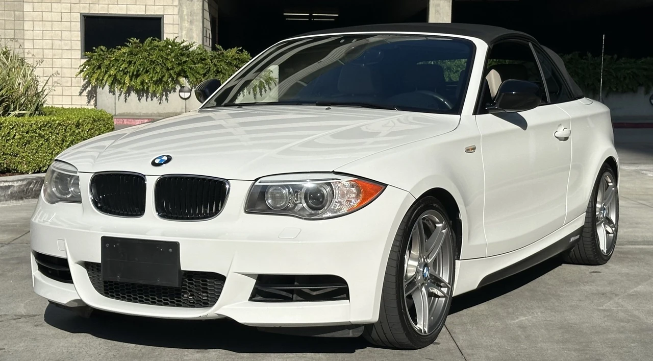 2013 BMW E82 135i & 135is - Image 17 of 31