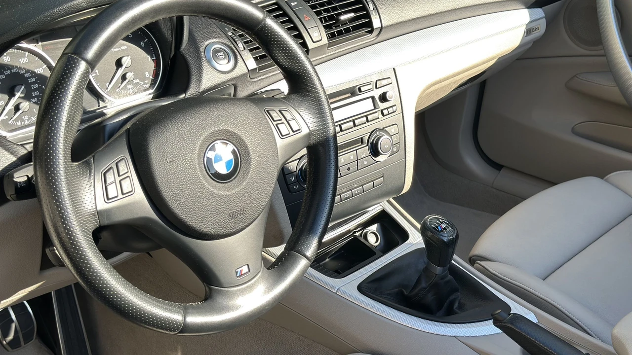 2013 BMW E82 135i & 135is - Image 7 of 31