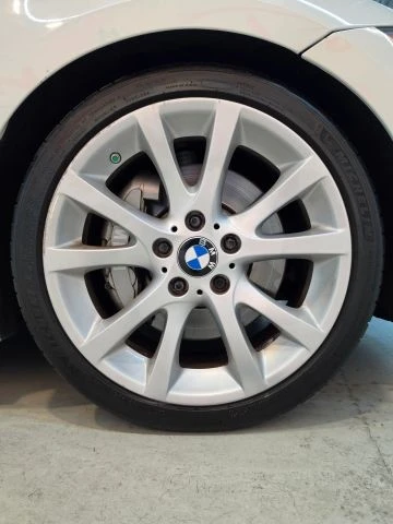 2013 BMW E82 135i & 135is - Image 28 of 31