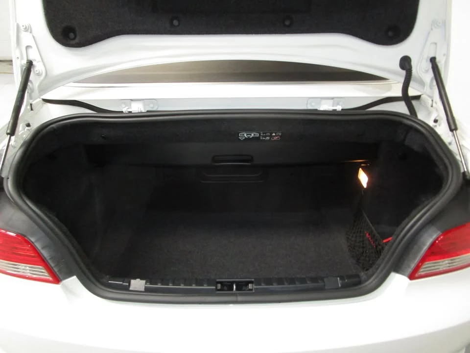2013 BMW E81/E82/E88 1 Series - Image 9 of 10