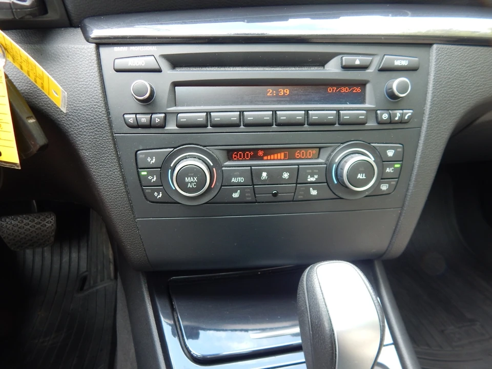 2013 BMW E81/E82/E88 1 Series - Image 23 of 24