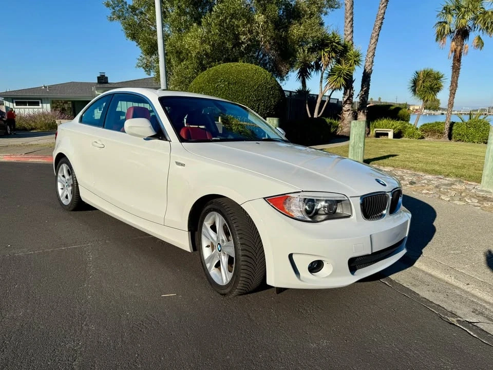 2013 BMW E81/E82/E88 1 Series - Image 2 of 16