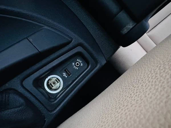 2013 BMW E81/E82/E88 1 Series - Image 15 of 20