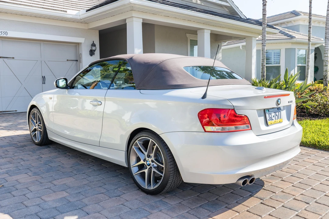 2013 BMW E81/E82/E88 1 Series - Image 11 of 31