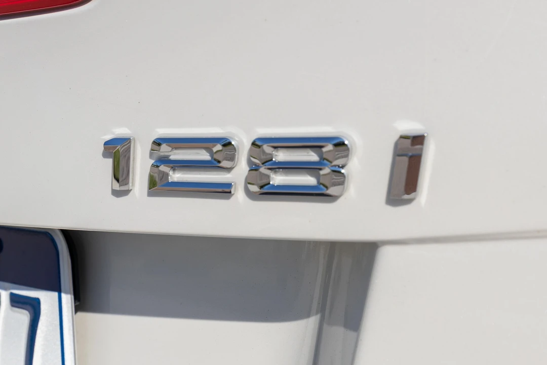 2013 BMW E81/E82/E88 1 Series - Image 23 of 31