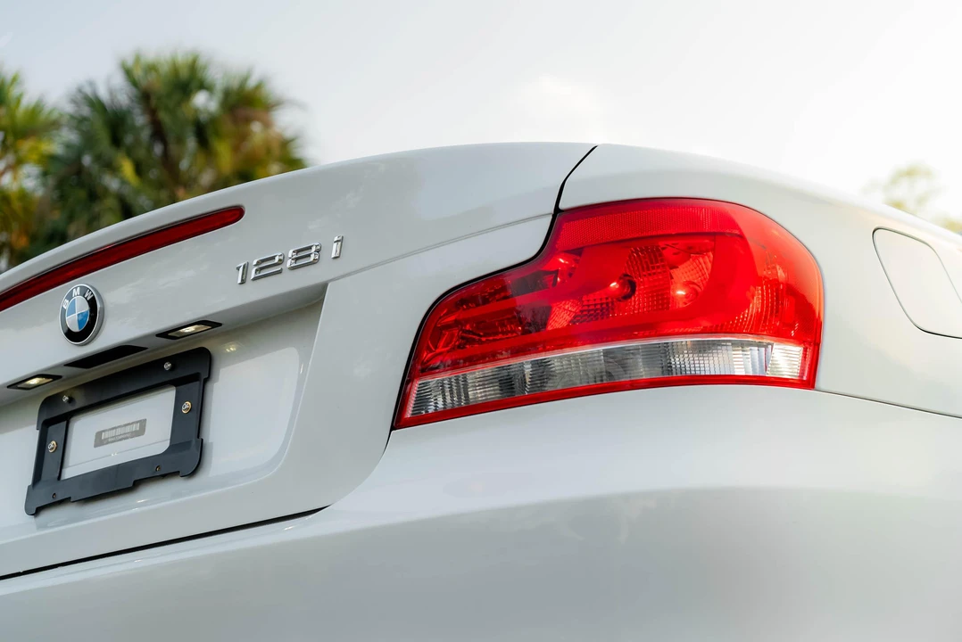 2013 BMW E81/E82/E88 1 Series - Image 29 of 31