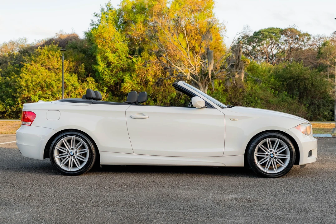 2013 BMW E81/E82/E88 1 Series - Image 3 of 31