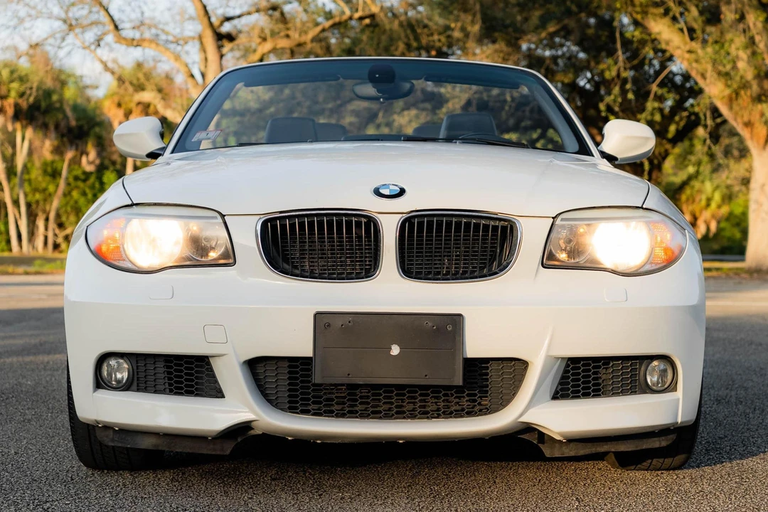 2013 BMW E81/E82/E88 1 Series - Image 2 of 31
