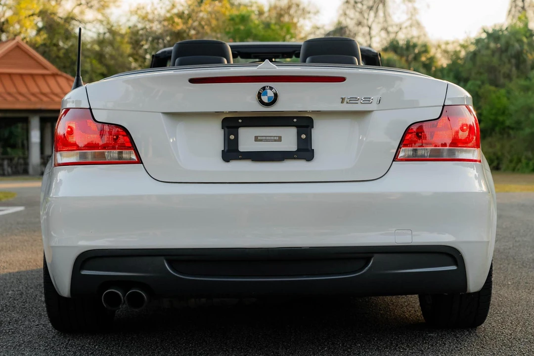 2013 BMW E81/E82/E88 1 Series - Image 5 of 31