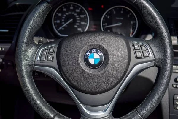 2013 BMW E81/E82/E88 1 Series - Image 9 of 21