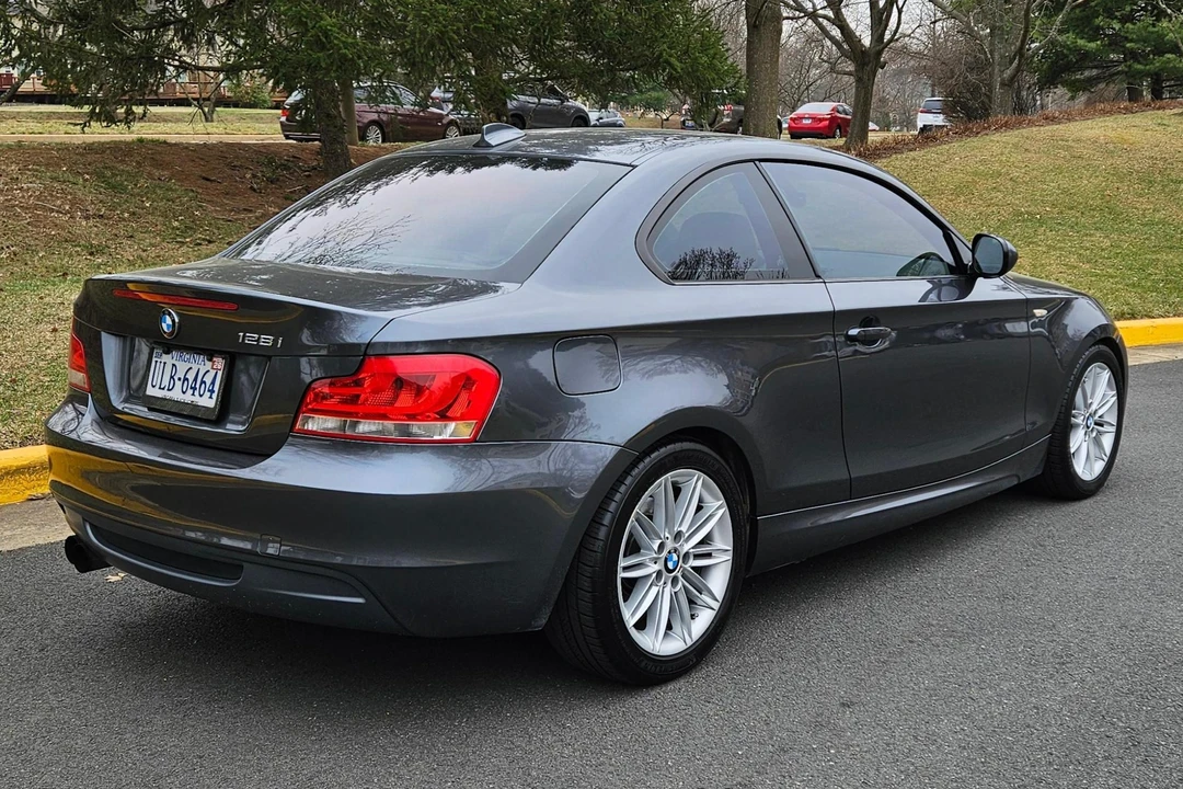 2013 BMW E81/E82/E88 1 Series - Image 4 of 31