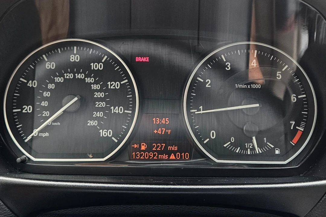 2013 BMW E81/E82/E88 1 Series - Image 27 of 31