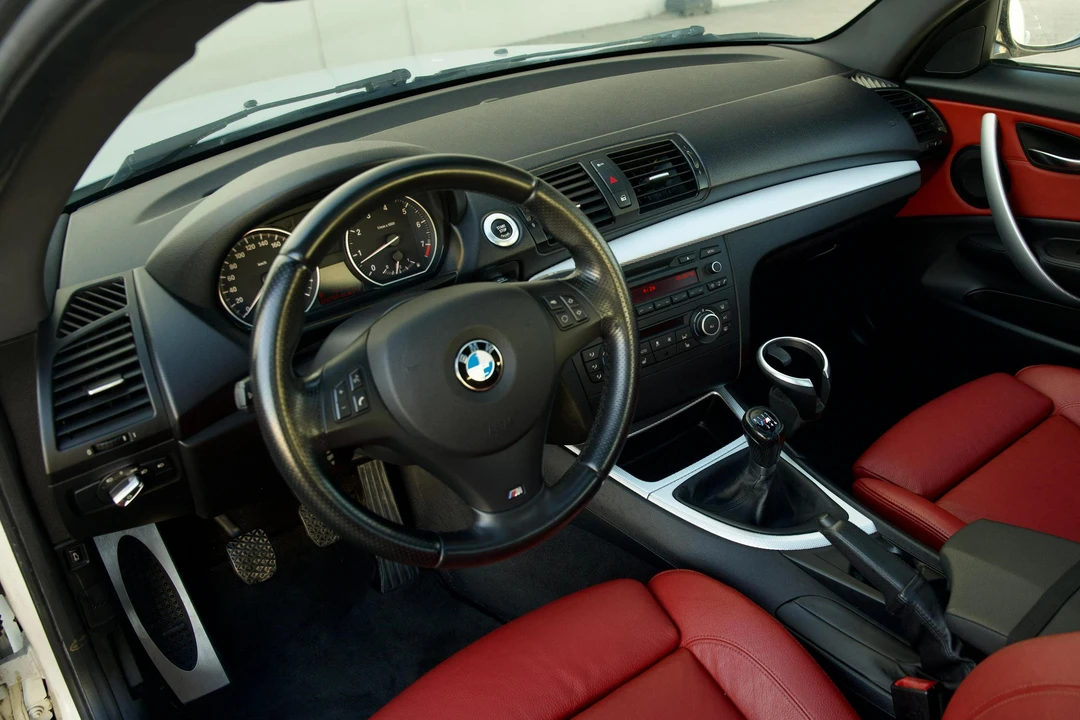 2013 BMW E81/E82/E88 1 Series - Image 22 of 31