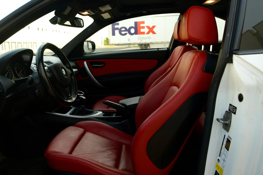 2013 BMW E81/E82/E88 1 Series - Image 23 of 31