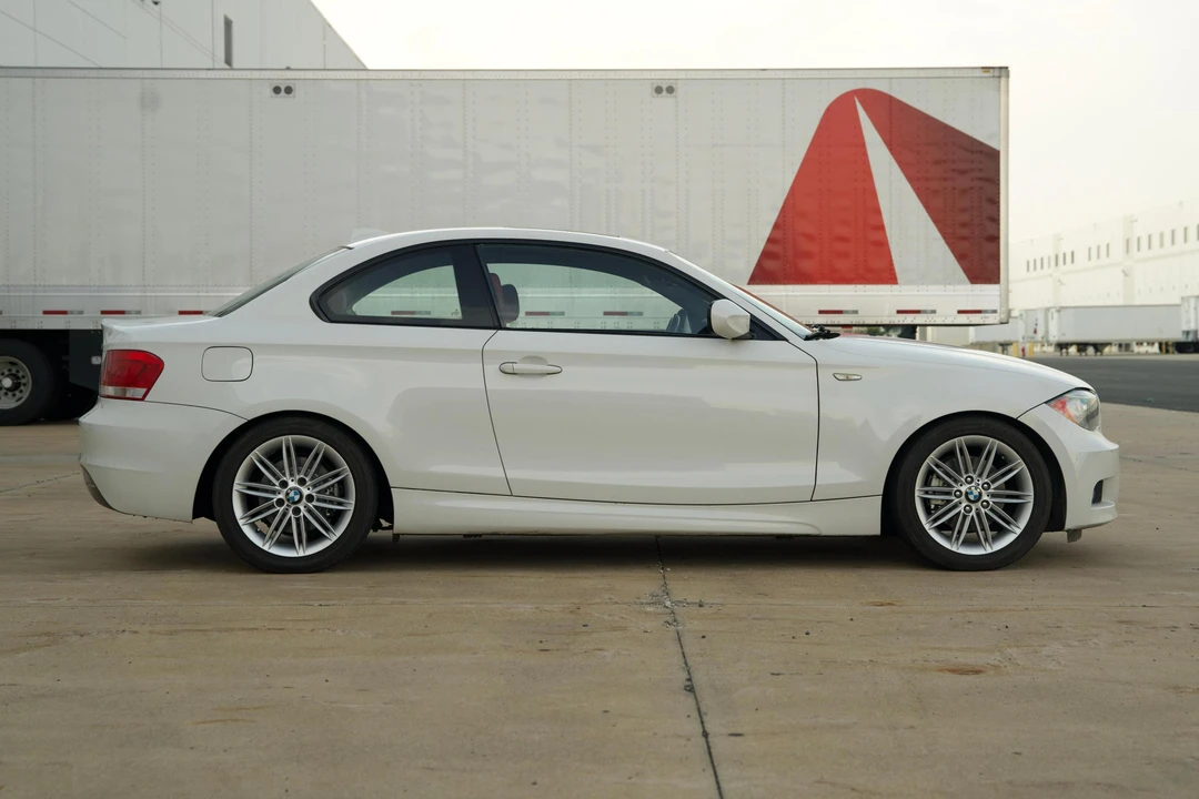 2013 BMW E81/E82/E88 1 Series - Image 3 of 31