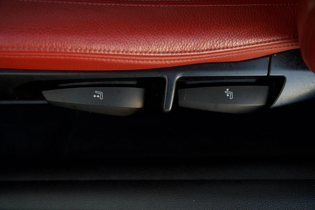 2013 BMW E81/E82/E88 1 Series - Image 28 of 31