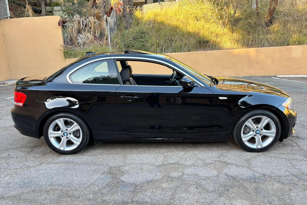 2013 BMW E81/E82/E88 1 Series - Image 3 of 31