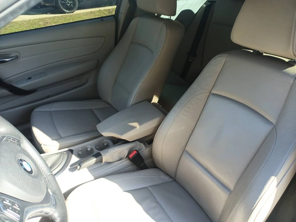 2013 BMW E81/E82/E88 1 Series - Image 6 of 9