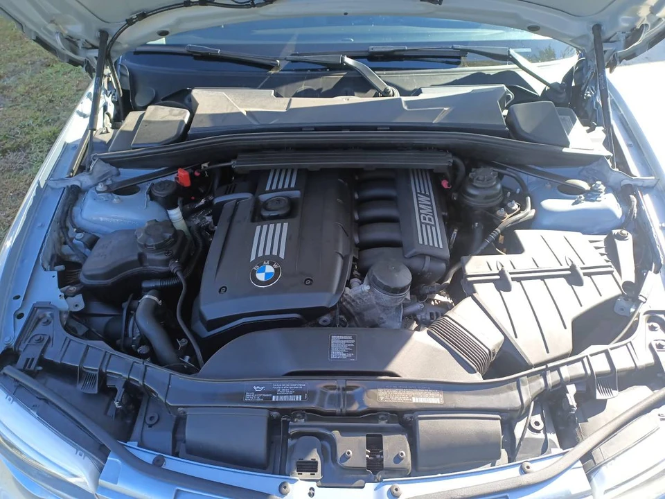 2013 BMW E81/E82/E88 1 Series - Image 5 of 9