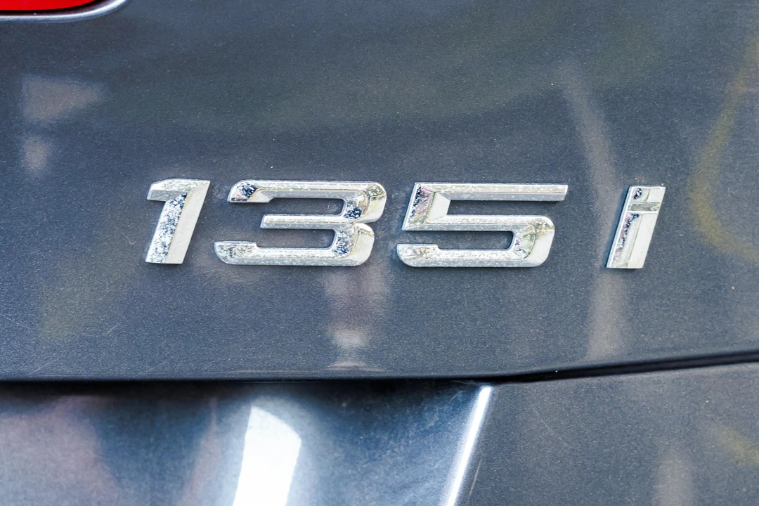 2013 BMW E82 135i & 135is - Image 25 of 31