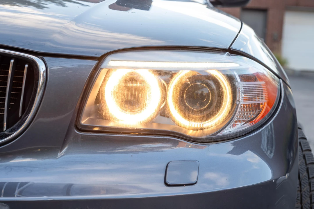 2013 BMW E82 135i & 135is - Image 16 of 31