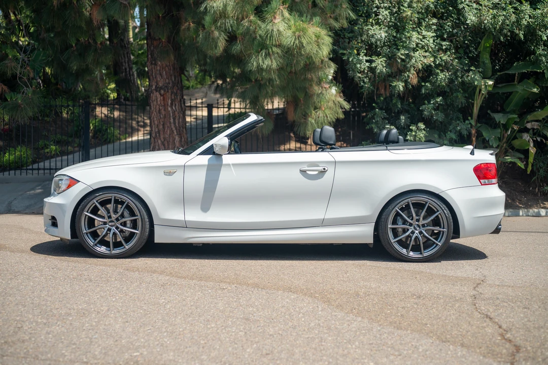 2013 BMW E82 135i & 135is - Image 6 of 31