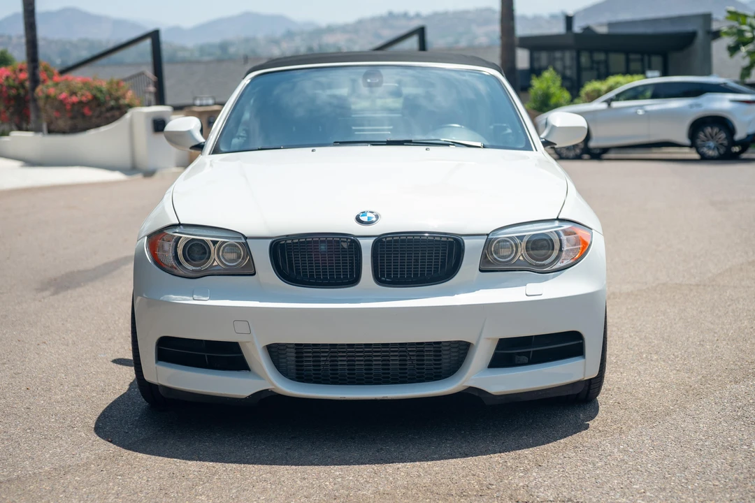 2013 BMW E82 135i & 135is - Image 9 of 31