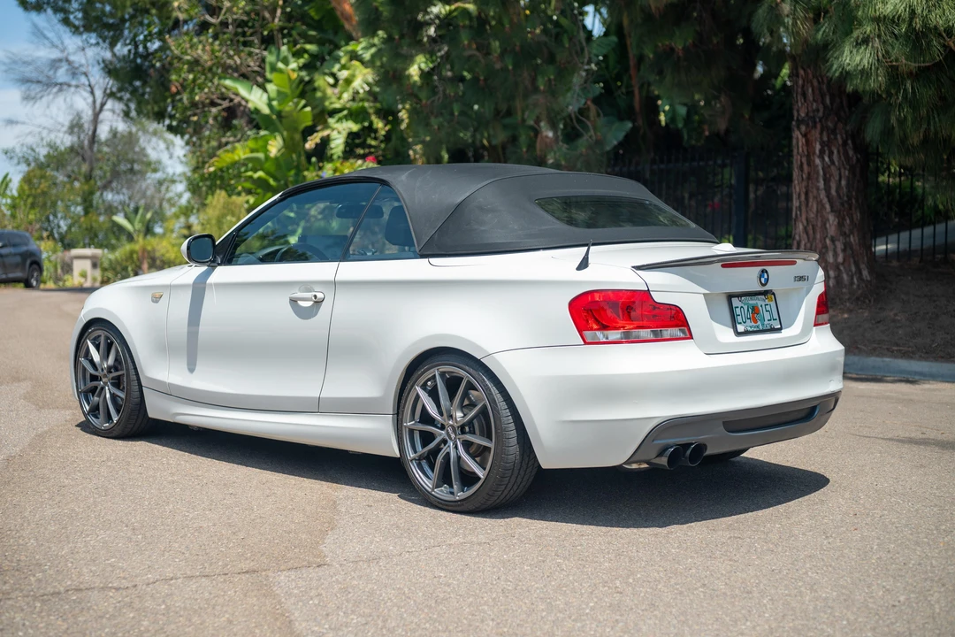 2013 BMW E82 135i & 135is - Image 12 of 31