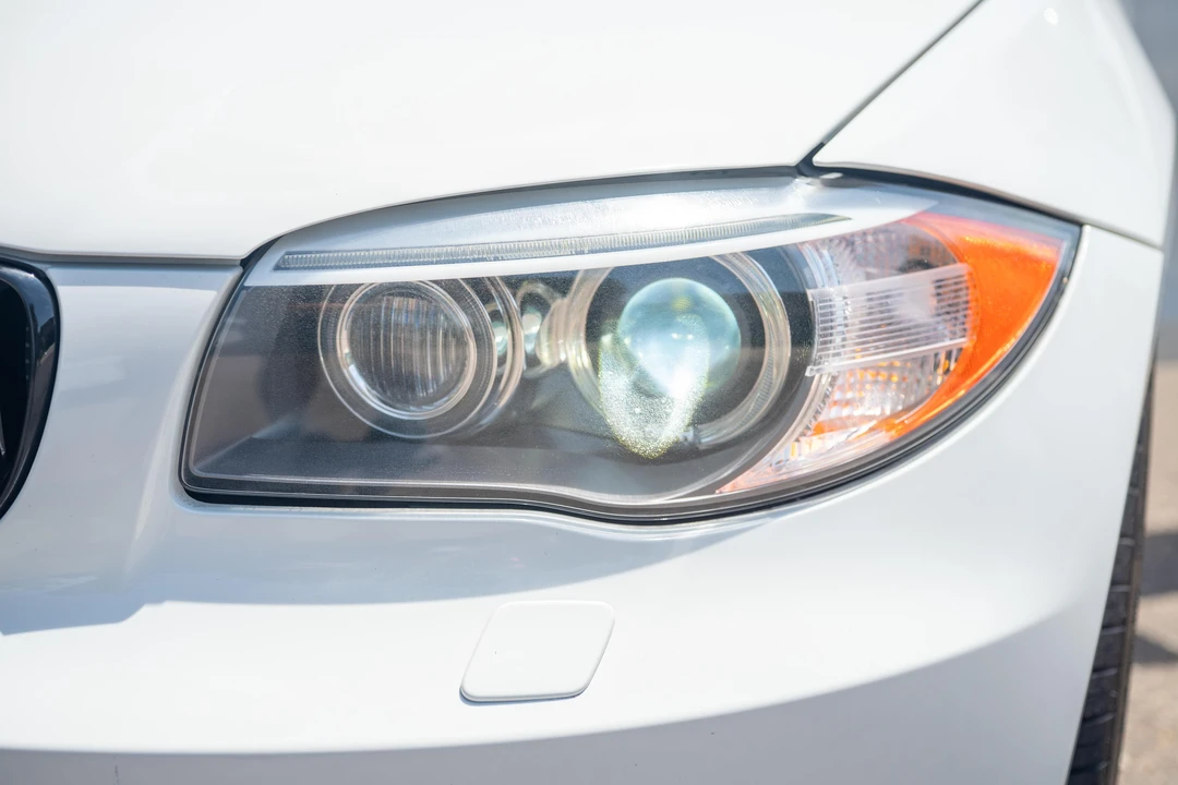 2013 BMW E82 135i & 135is - Image 22 of 31