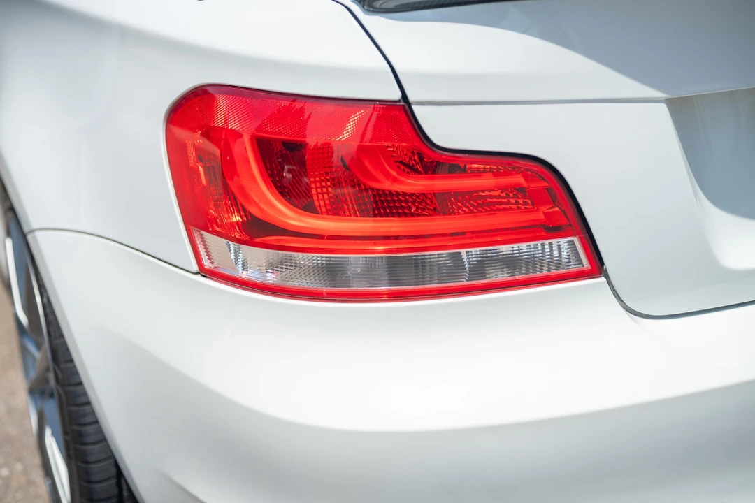 2013 BMW E82 135i & 135is - Image 29 of 31