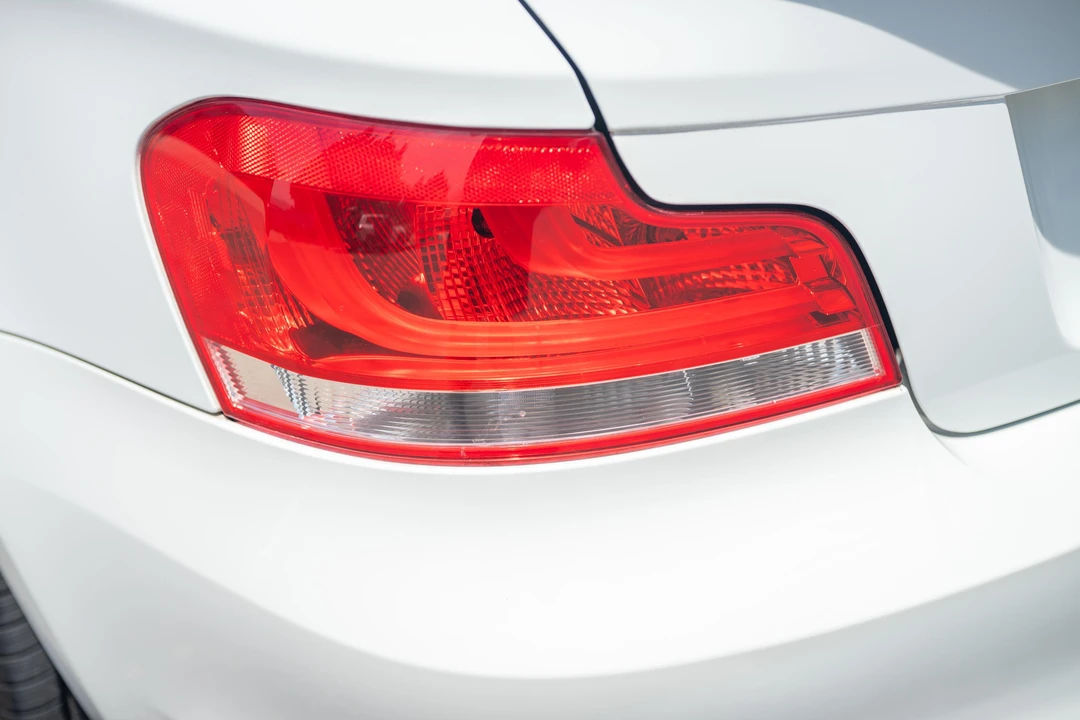 2013 BMW E82 135i & 135is - Image 30 of 31