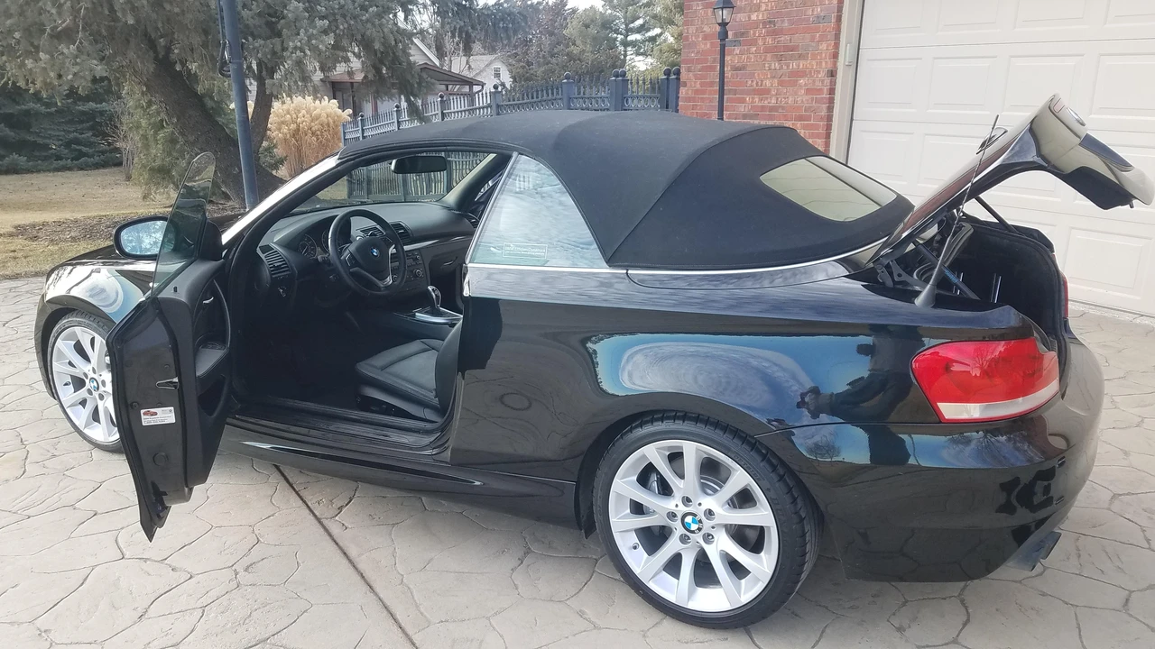 2013 BMW E82 135i & 135is - Image 30 of 31