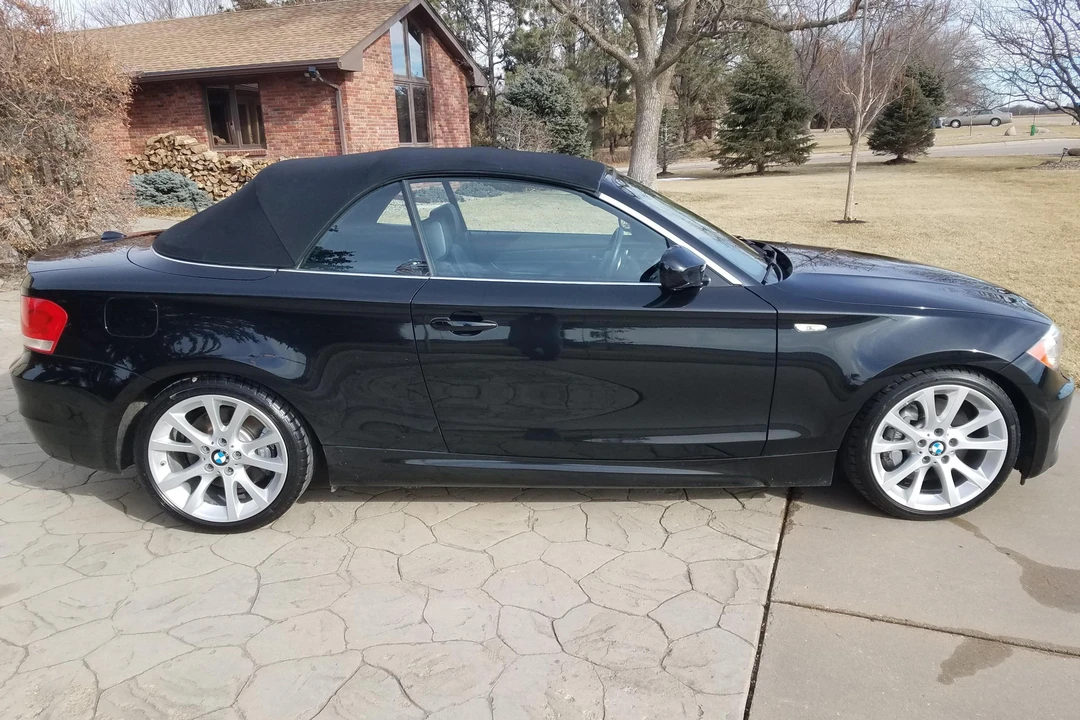 2013 BMW E82 135i & 135is - Image 18 of 31