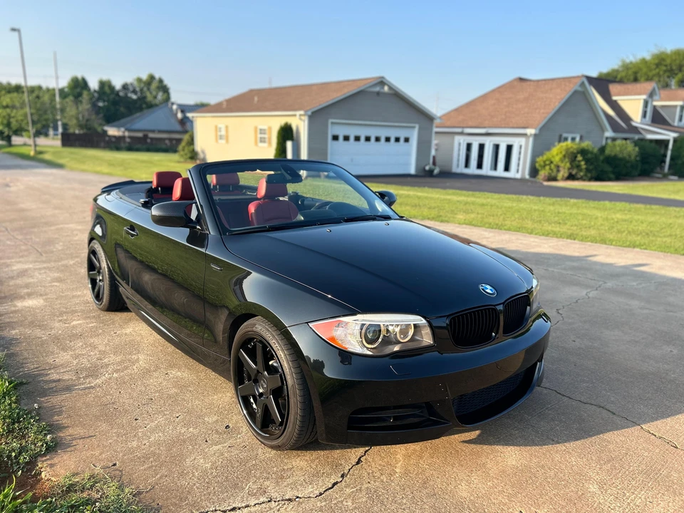2013 BMW E82 135i & 135is - Image 15 of 31